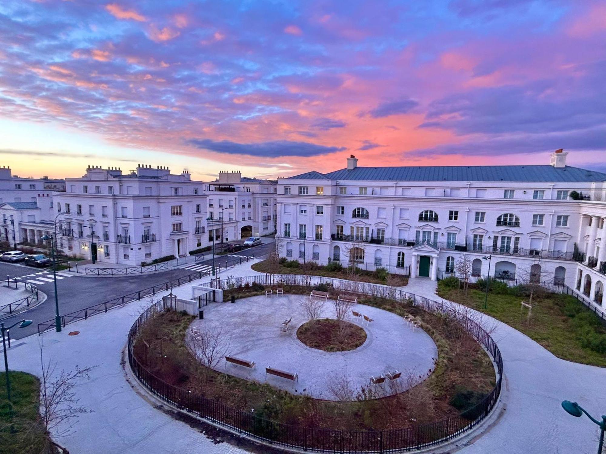 Le Regence, Terrasse, Serris Disney Buitenkant foto